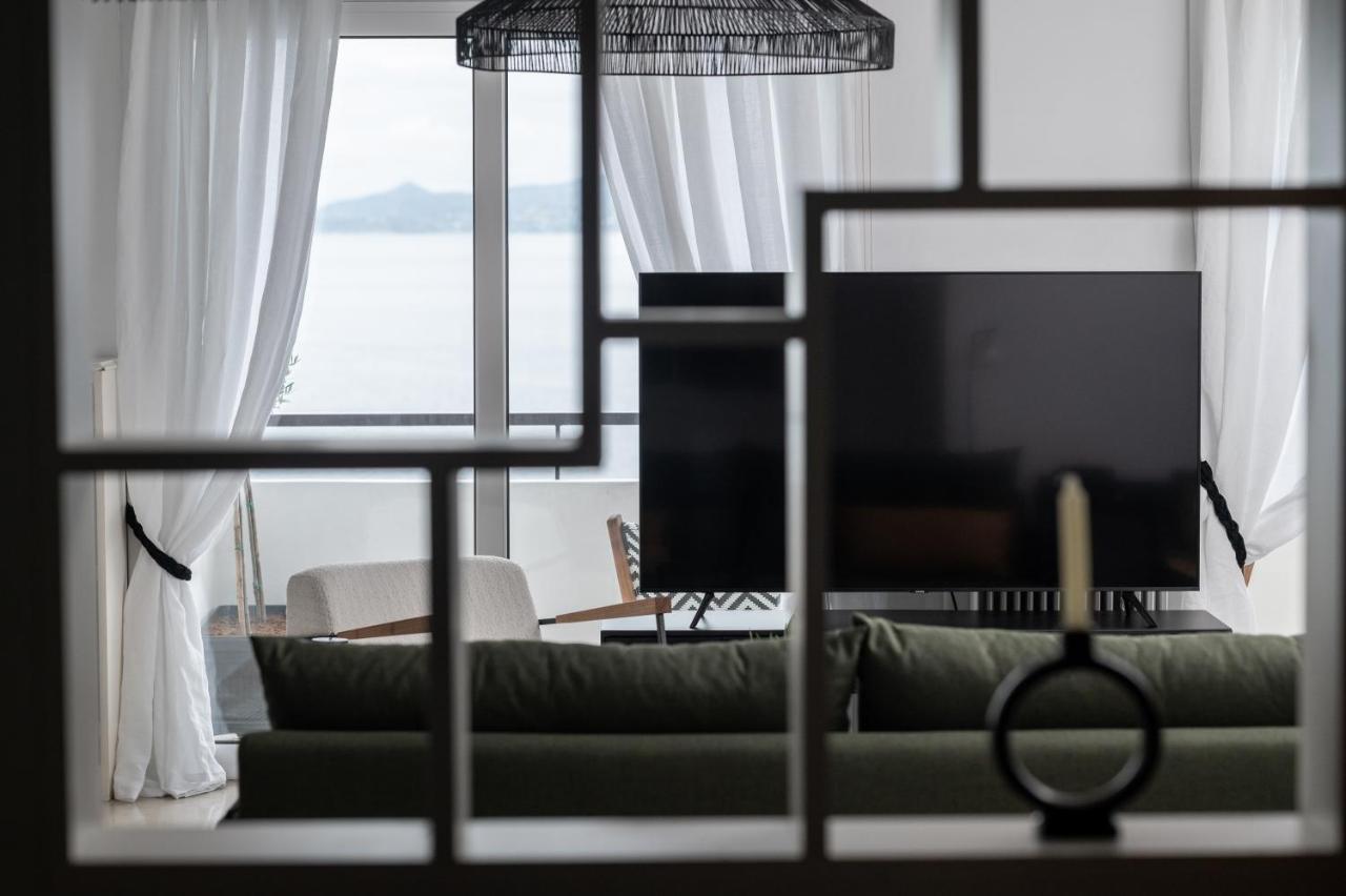 Blue Chill Paradise Seaview Suite W/ Kingbed Pireus Eksteriør bilde